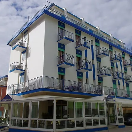 Hotel Dolomiti 3*